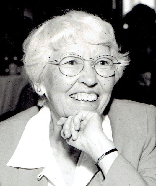 Obituary of Elizabeth "Betty" (Farren) Arnold