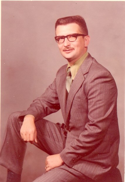 Obituary of Robert Francis Linville