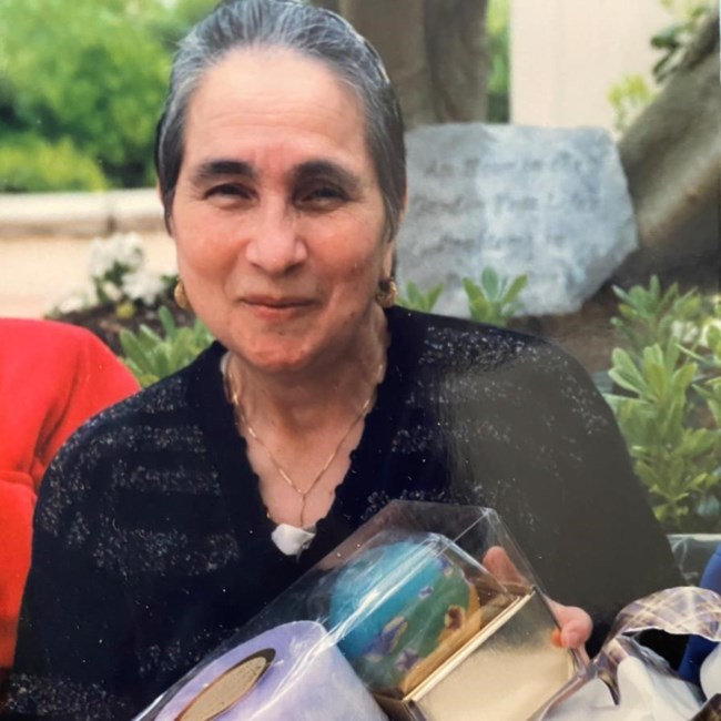 Obituary of Esperanza Alfaro