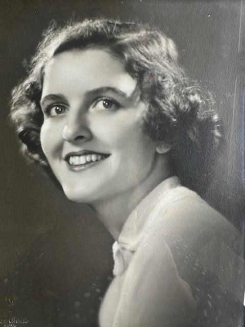 Obituary of Kaye Lehmkuhl Roth