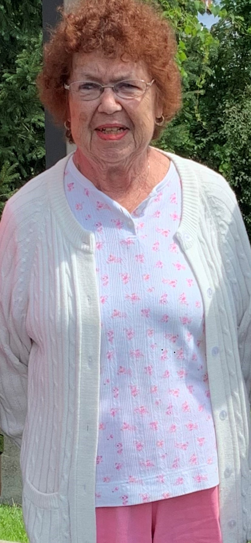 Obituary of Betty Lou Hughes