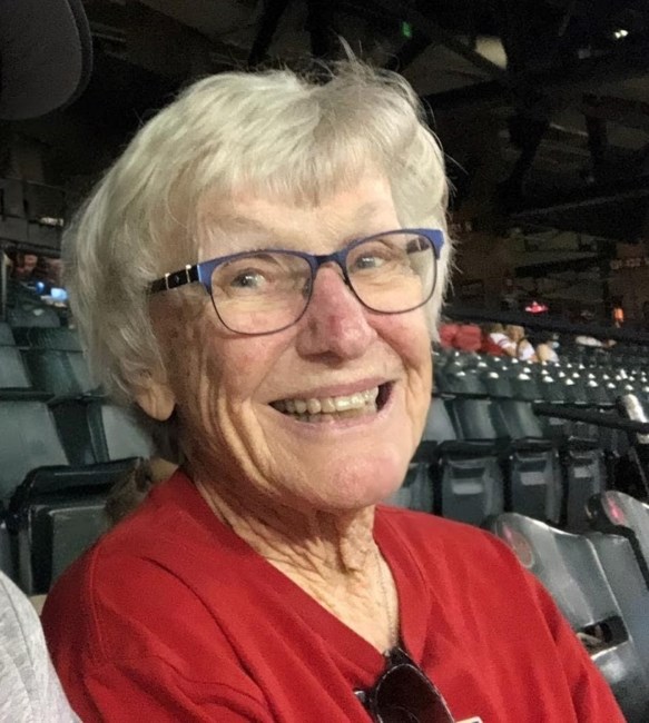 Obituary of Carolyn Wood