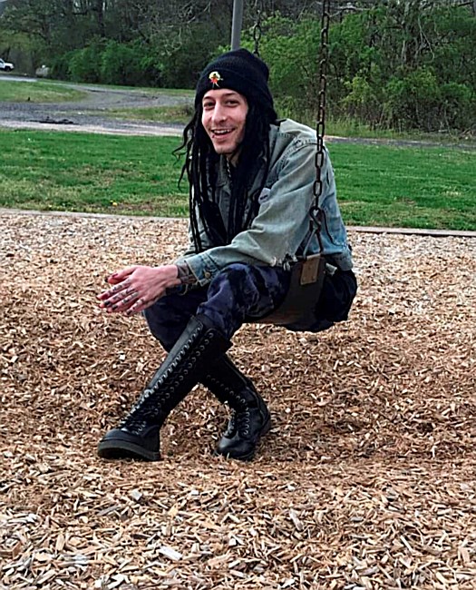 Obituary of Devan Eachan Payne Carothers