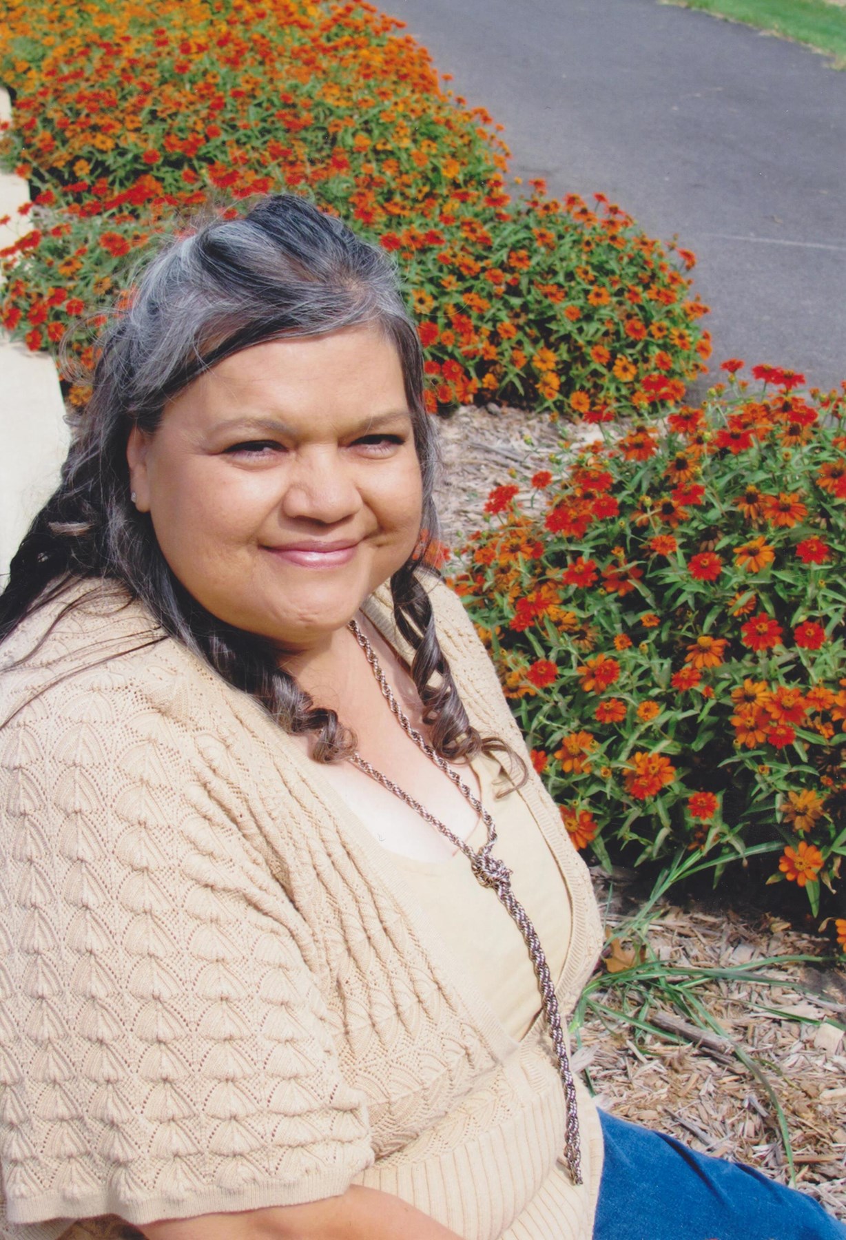 Obituary of Paula "Susie" Deckard Washington