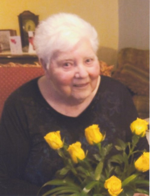 Obituary of Phyllis (Perry) East