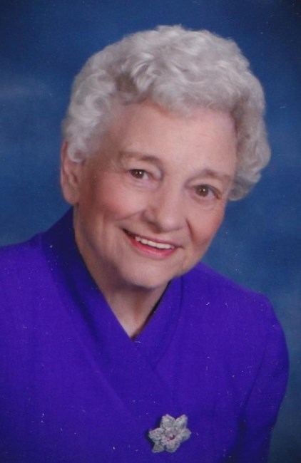 Obituary of Evelyn Glenn Holt
