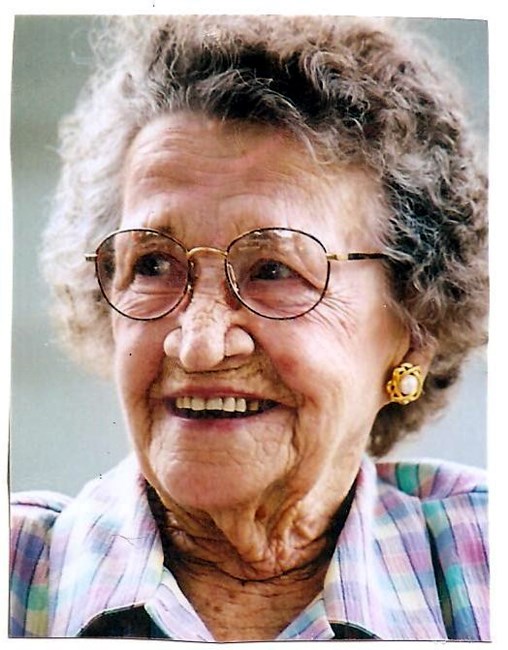 Obituary of Elise S Dear