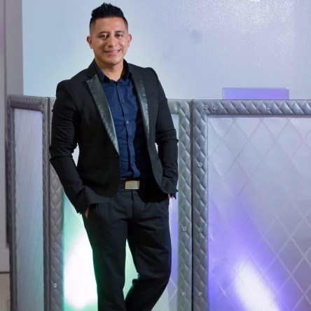 Obituary of Alex Vicente Gonzalez