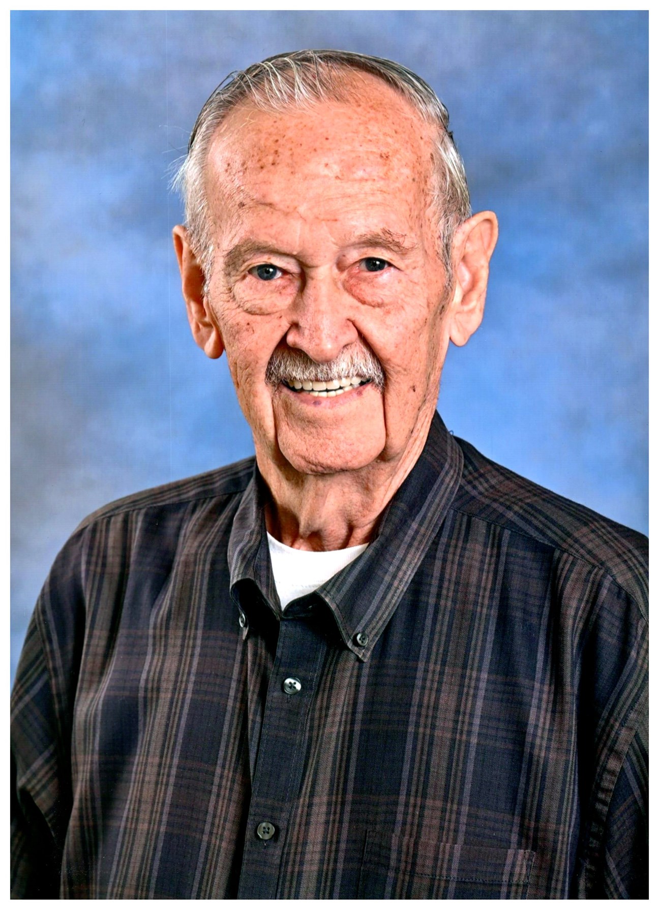 Avis de décès de Carl Van Dyke