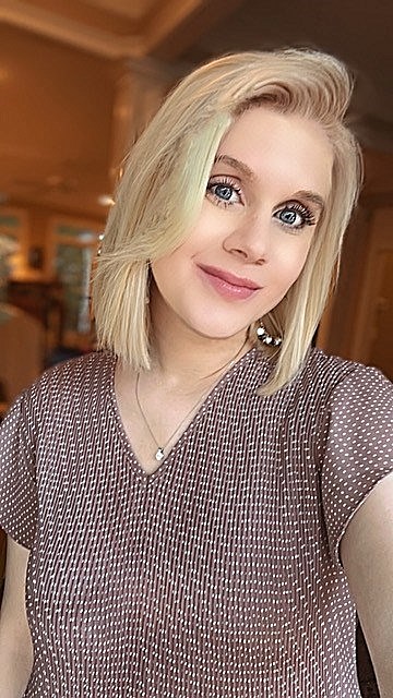 Obituario de Madeline Eileen Hendry