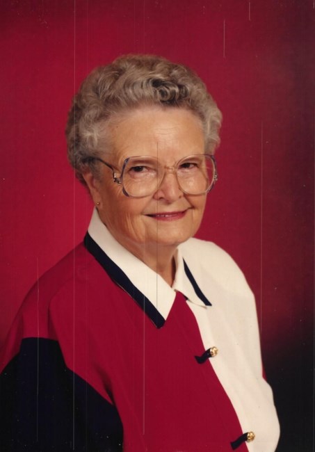 Obituary of Maxine B. Daniels