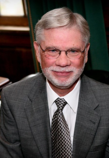 Obituary of Larry Wood Tey