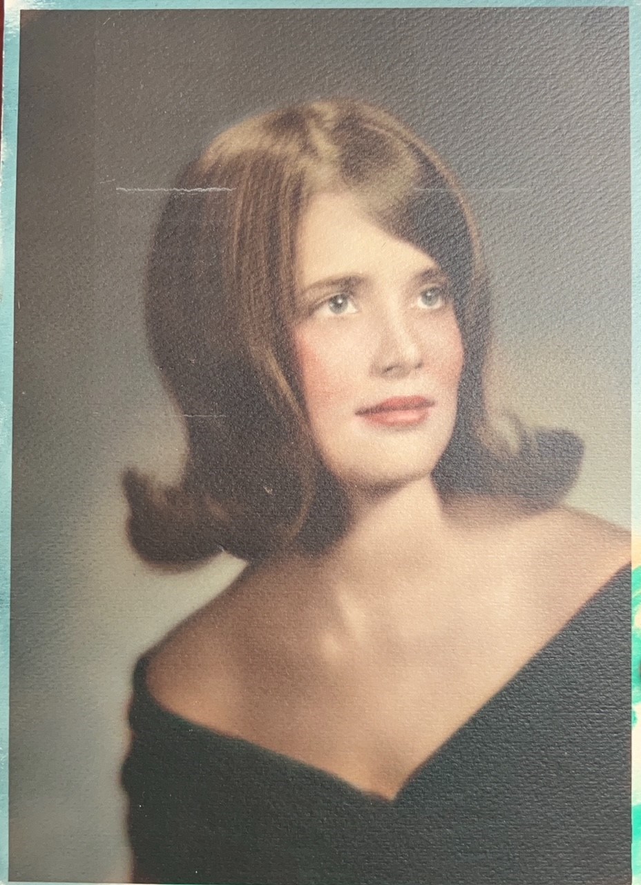 Obituary of Sally Lynn Young