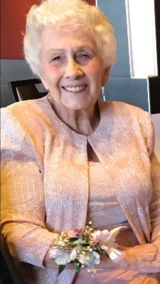 Obituary of Phyllis Doraine Stave