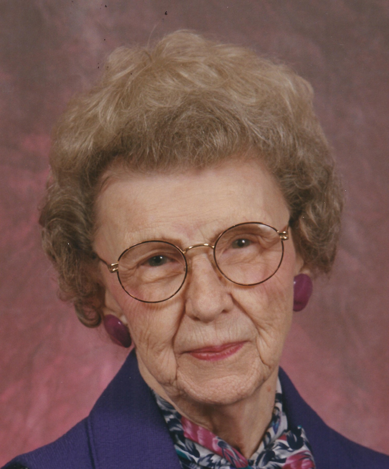 Realtor Holts Summit Mocourier And Press Obituary - mqaryb7