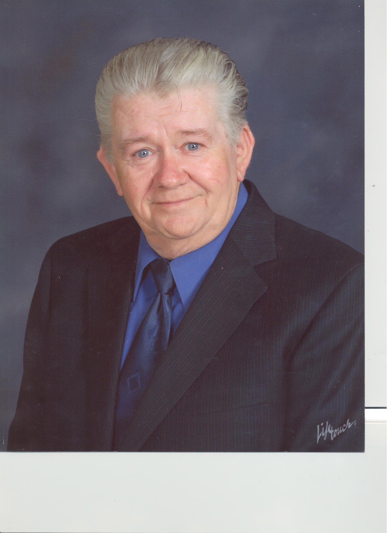 Obituary of Francis "Frank" Thomas Stapleton