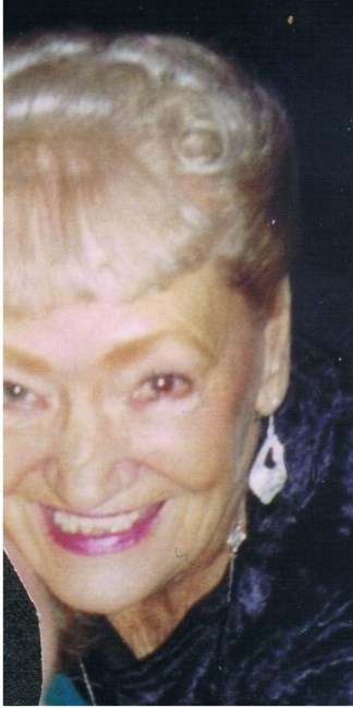 Obituary of Greta Wallis