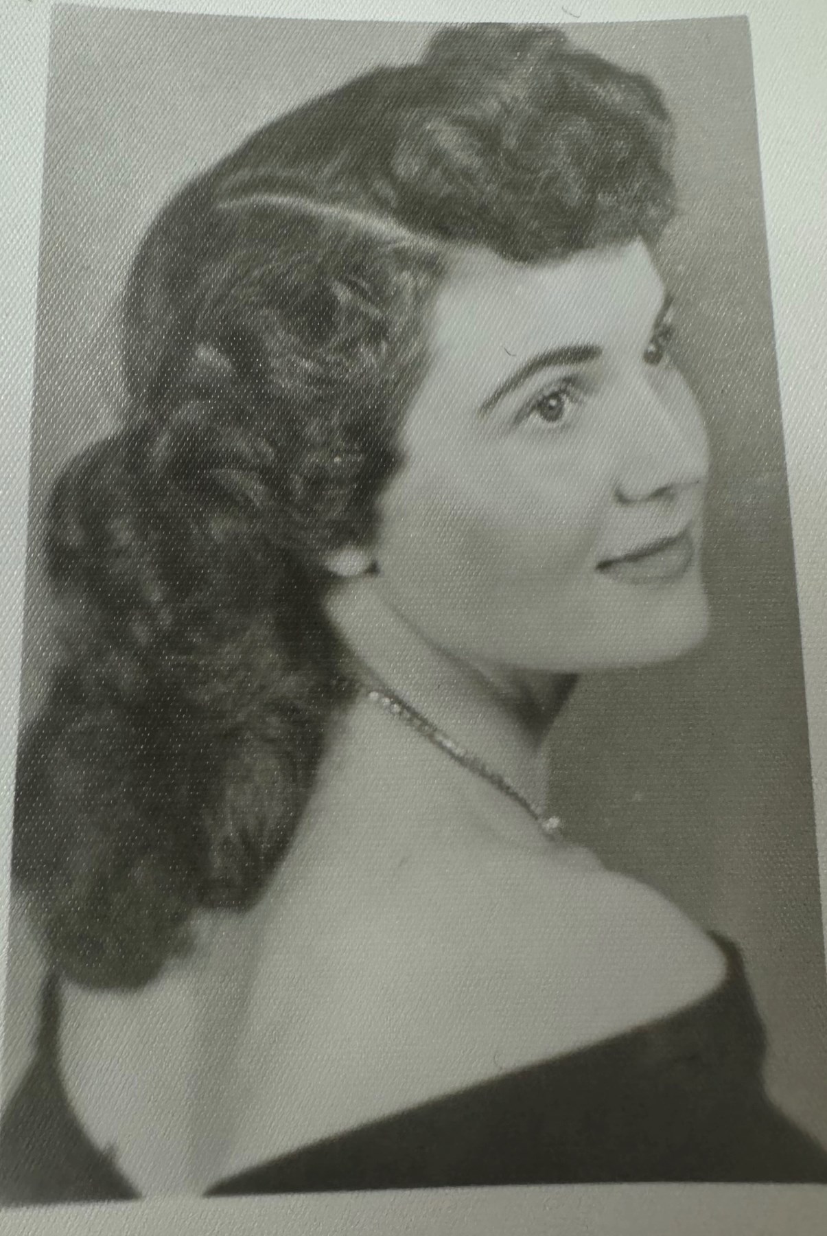 Obituary of Ann S Phillips