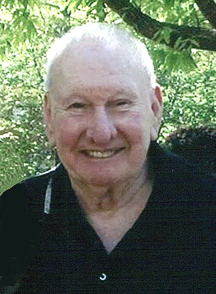 Obituary of Clarence "Joe" Lloyd