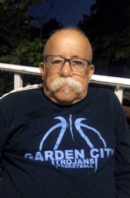 Obituary of Manuel Saquicela