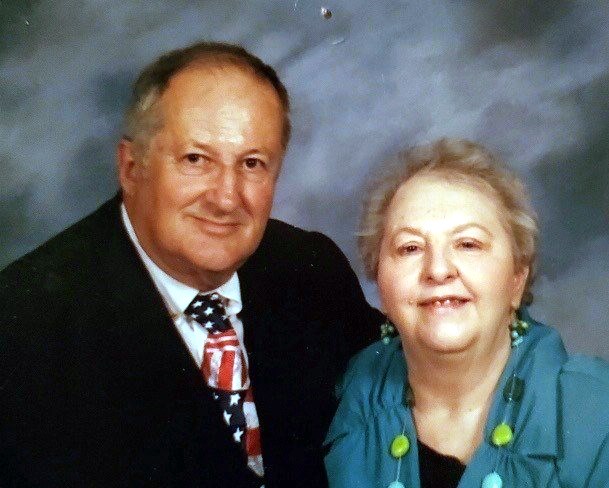 Obituary of Roy and Patricia Comeaux