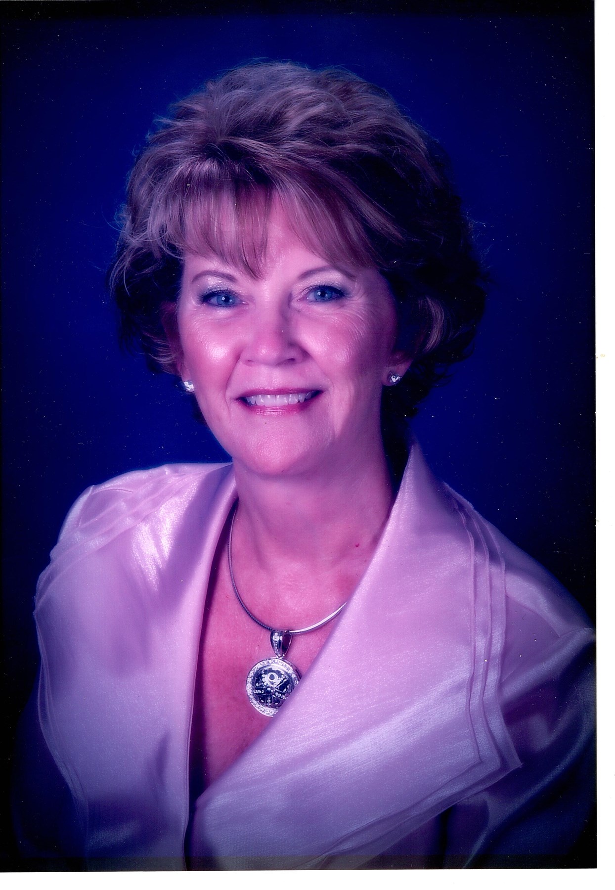 Obituary of Shirley Pearce