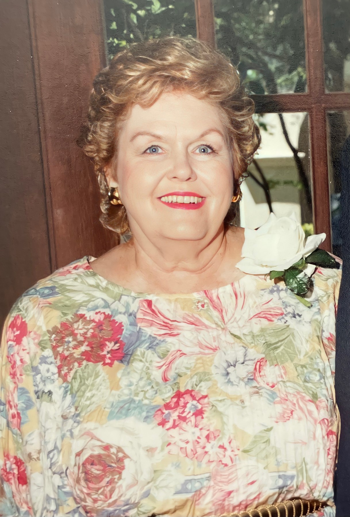 Obituary of Elizabeth (Peek) Holmes