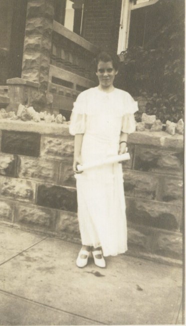 Obituary of Mrs. Helen V Gordon