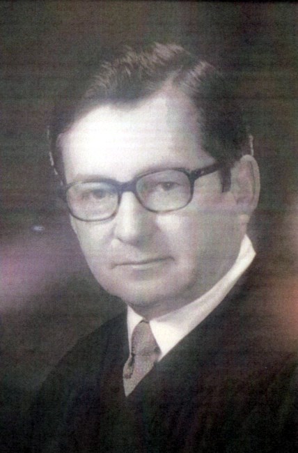 Obituary of Robert K. McQueen