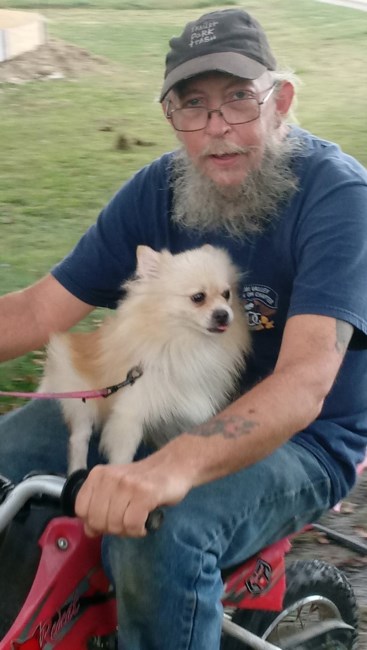 Avis de décès de Richard "Curly" Hollinger