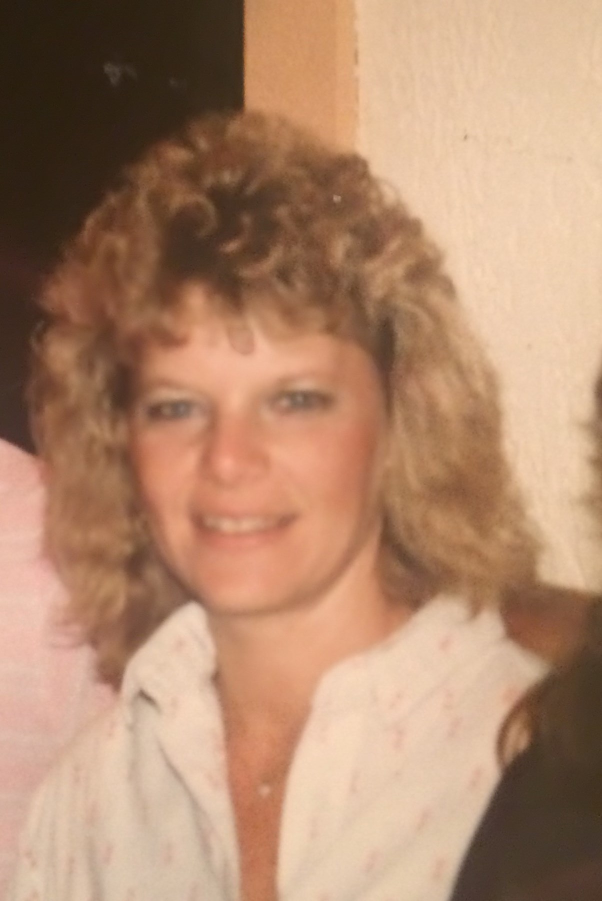 Obituary of Deborah Huddleston