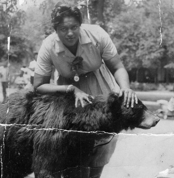 Obituary of Mrs. Leola Lee Cotton