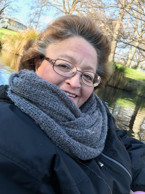 Obituary of Corina Louise Cichomski