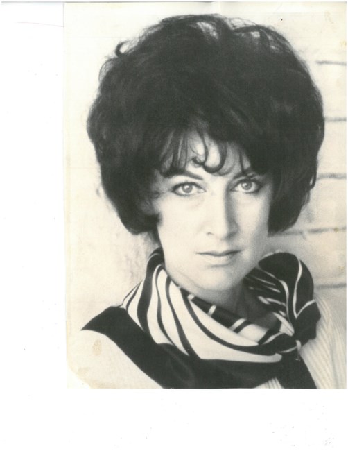 Obituario de Diana Hale