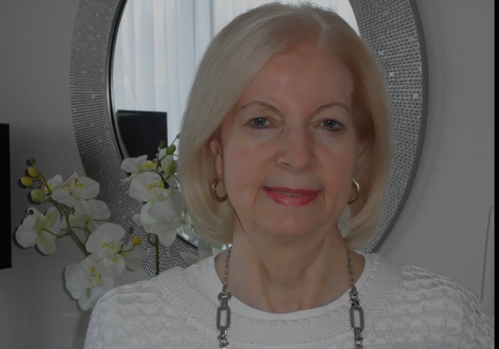 Obituario de Elfriede Martha Hugo