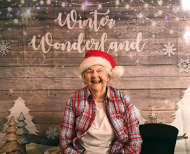 Obituary of Evelyn Baker Sparks