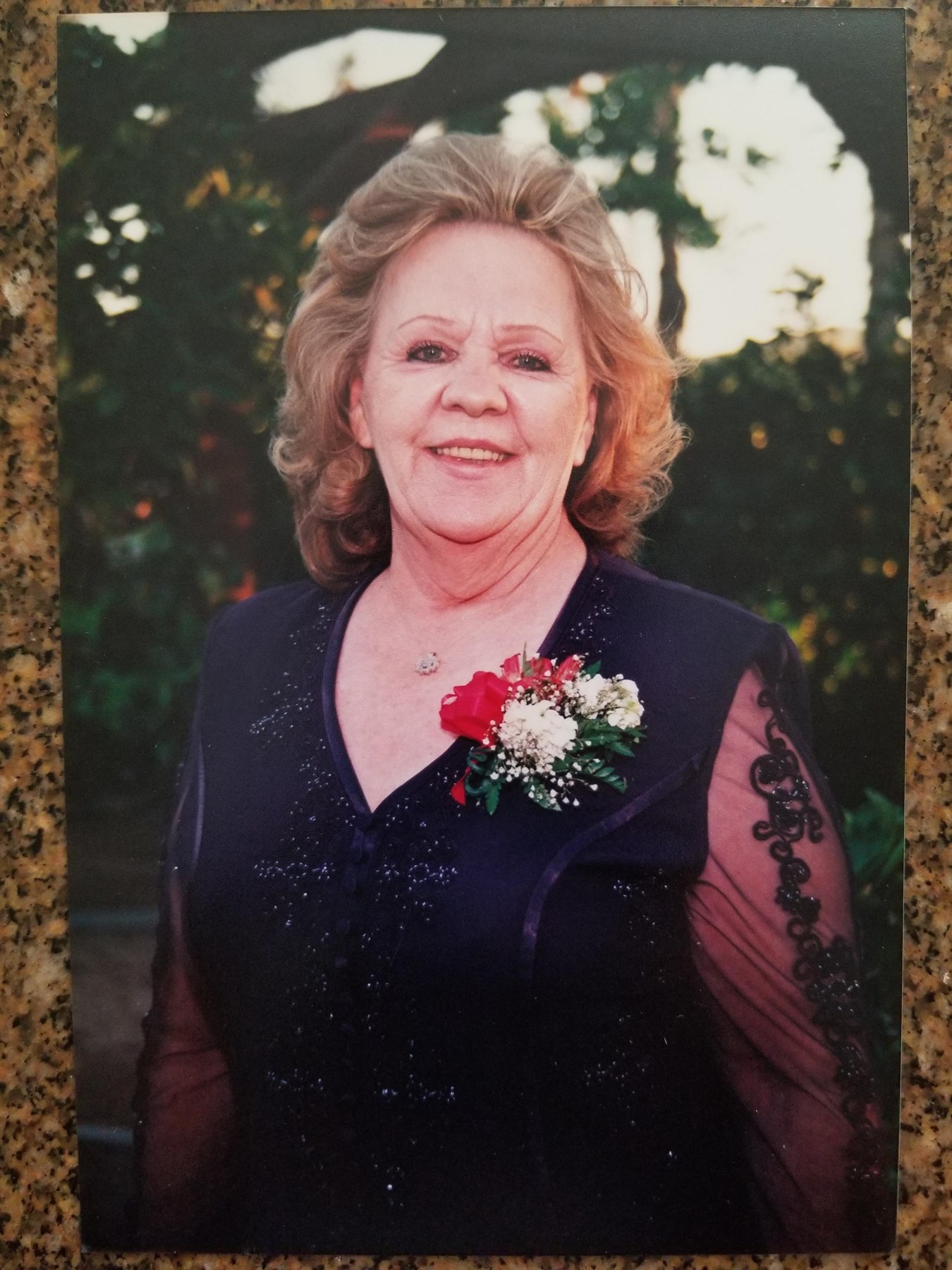 Obituary of Helen Eileen Garcia