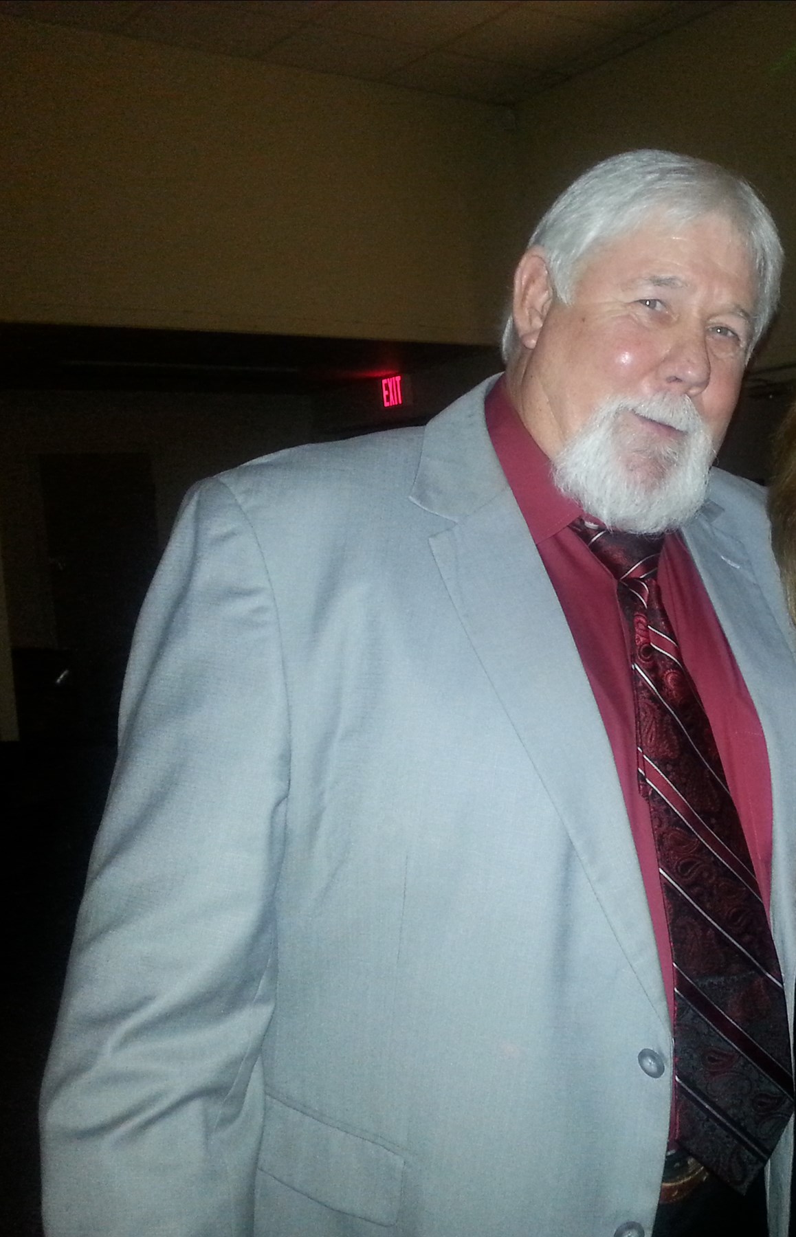 Avis de décès de Linwood Earl Pierce