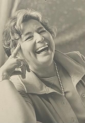 Obituario de Elizabeth "Joanna" Joan Saunders