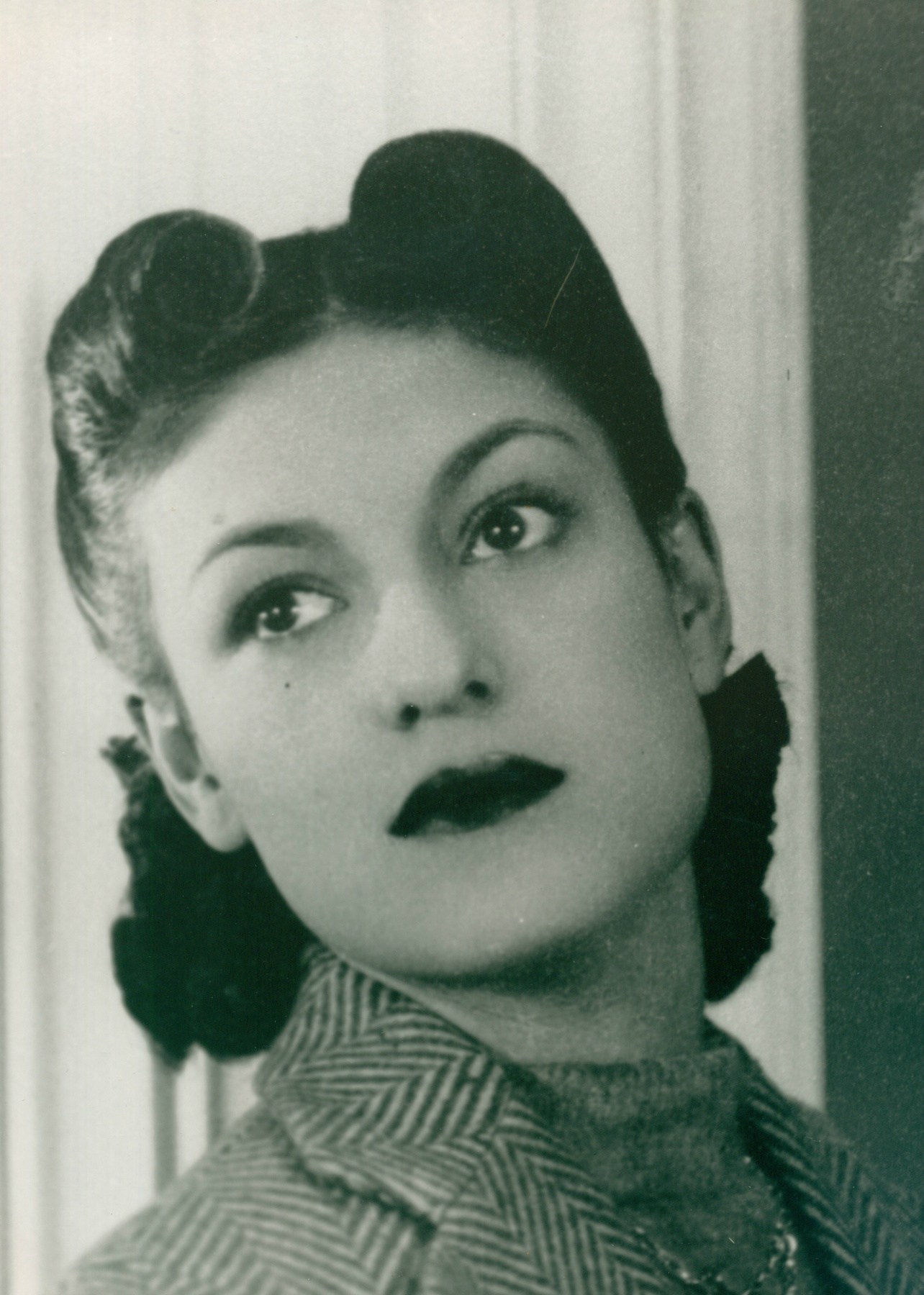 Obituary of Theresa Montano Guillen