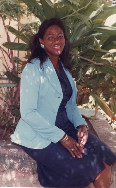 Obituary of Gladys A. Hernandez