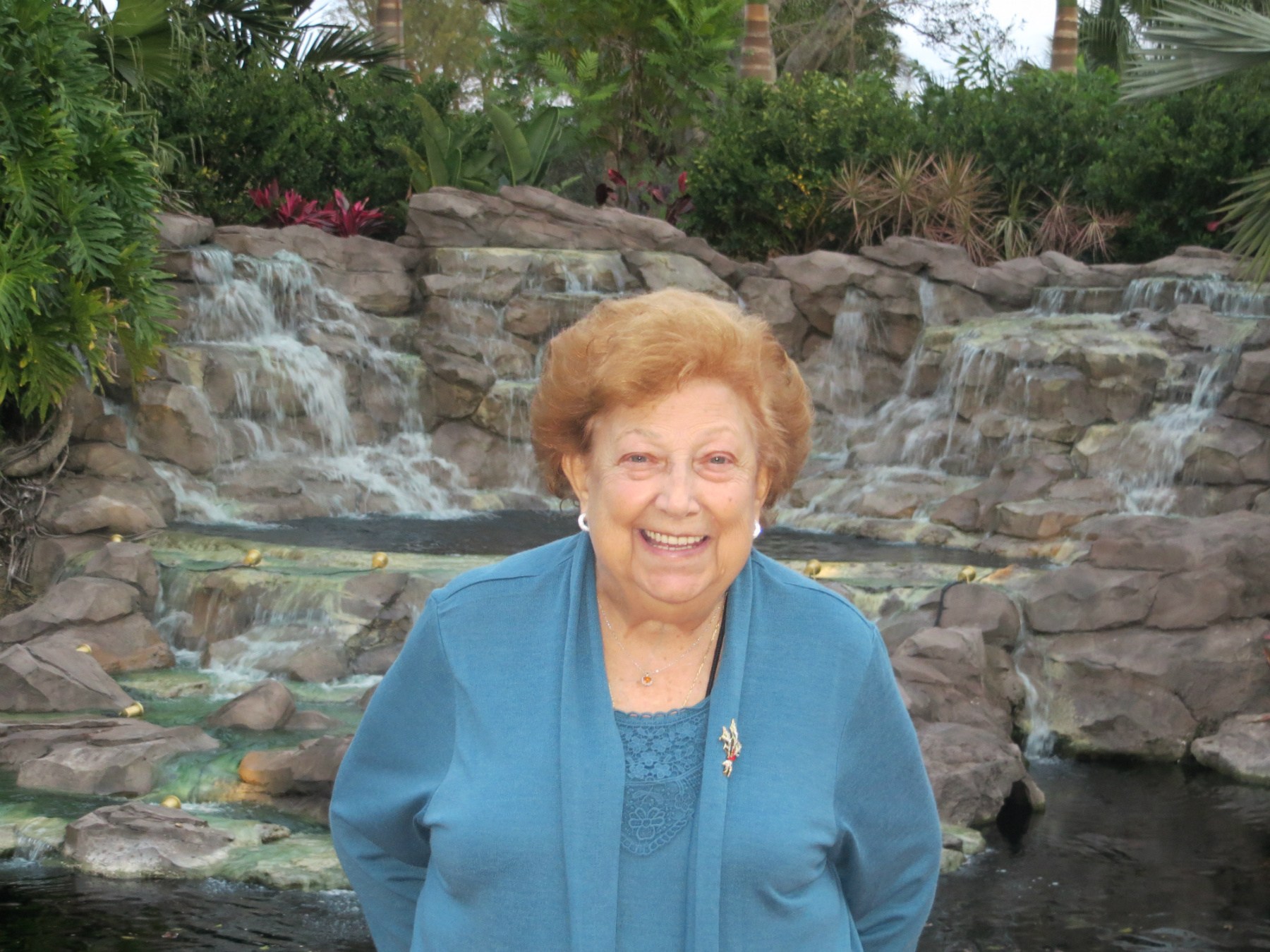 Obituary of Gloria P Schneider