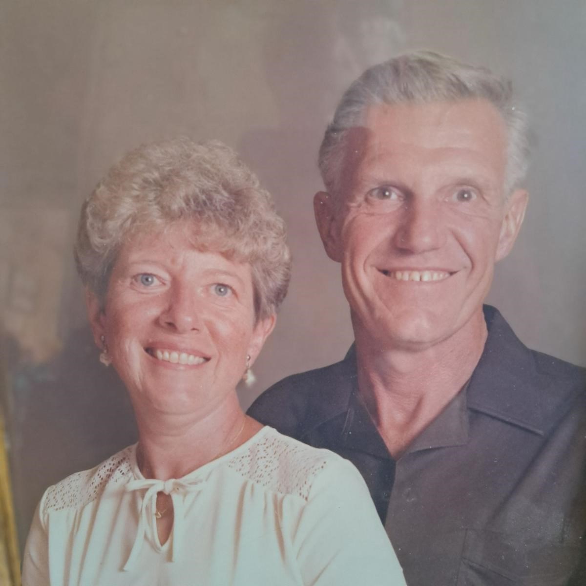 Obituary of Charlene Ellen Holt