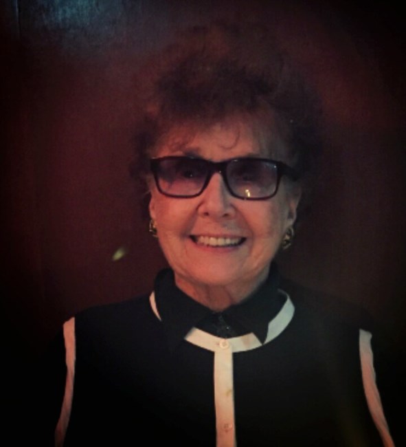 Obituary of Nadine Charmaine Vick Miller