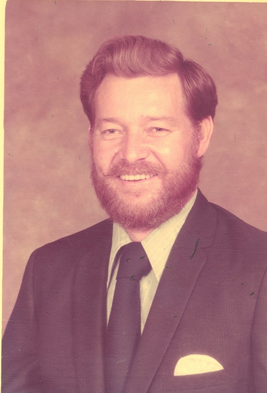 Obituary of Reverend Frank Edward McCullough Jr.