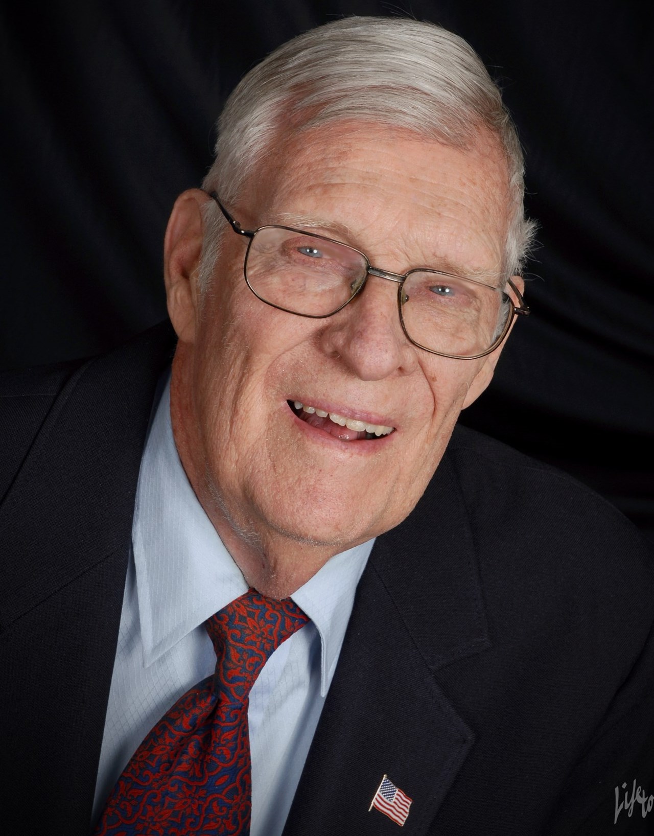 Robert T. Whitaker Obituary Gladstone, MO