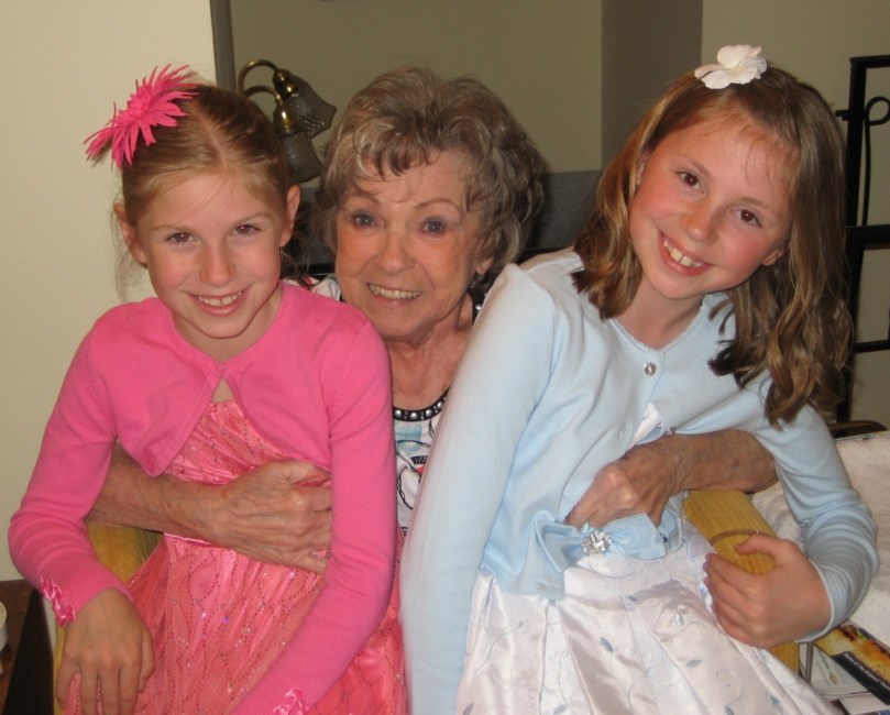 Obituary of Leona "Lee" F. Phillips