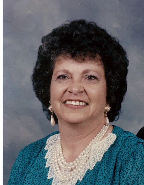 Obituary of Christine Lucille Crowe