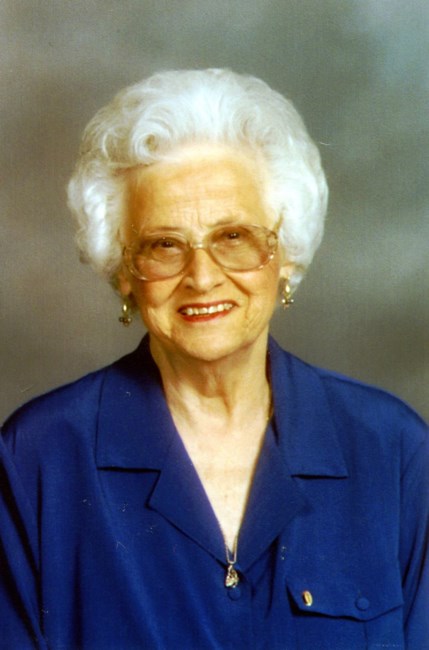 Obituary of Margaret Nell (Hoffman) Smith