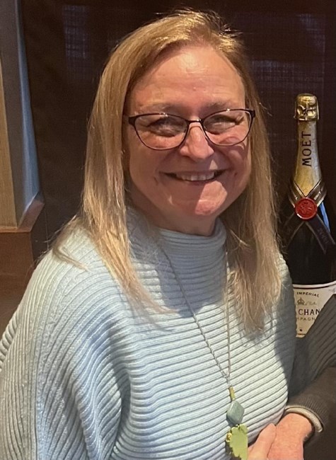 Obituary of Carolyn "Madge" M McFarren